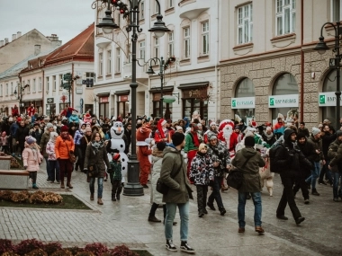 Wizyta Św. Mikołaja na Rynku w Rzeszowie, grudzień 2019 - 4