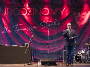 Toast urodzinowy dla Tomasza Stańko 2019 - koncert przy fontannie multimedialnej - 24